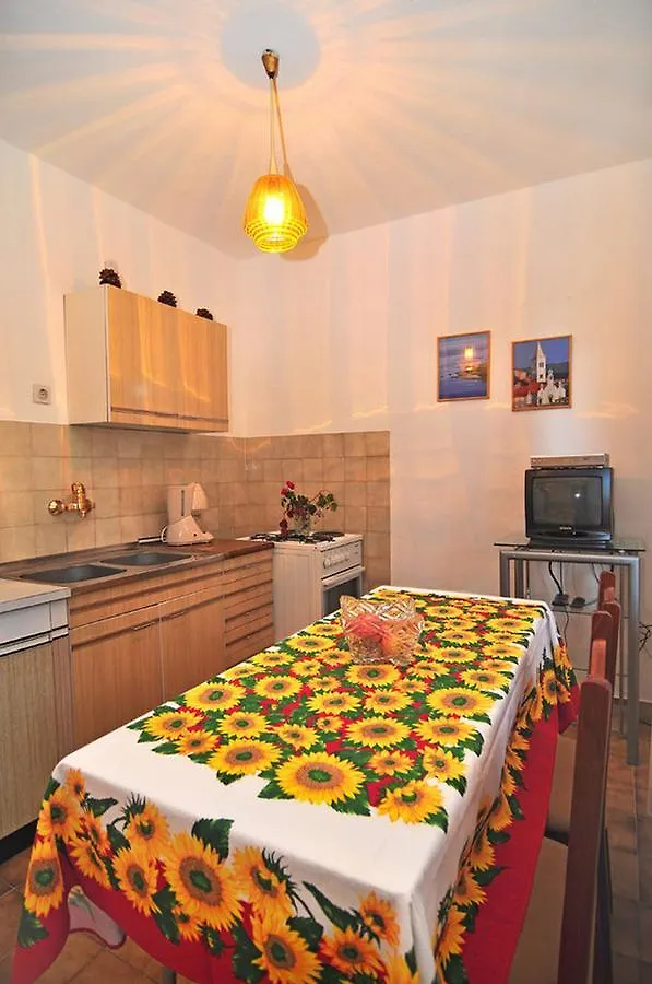Apartments Jerina